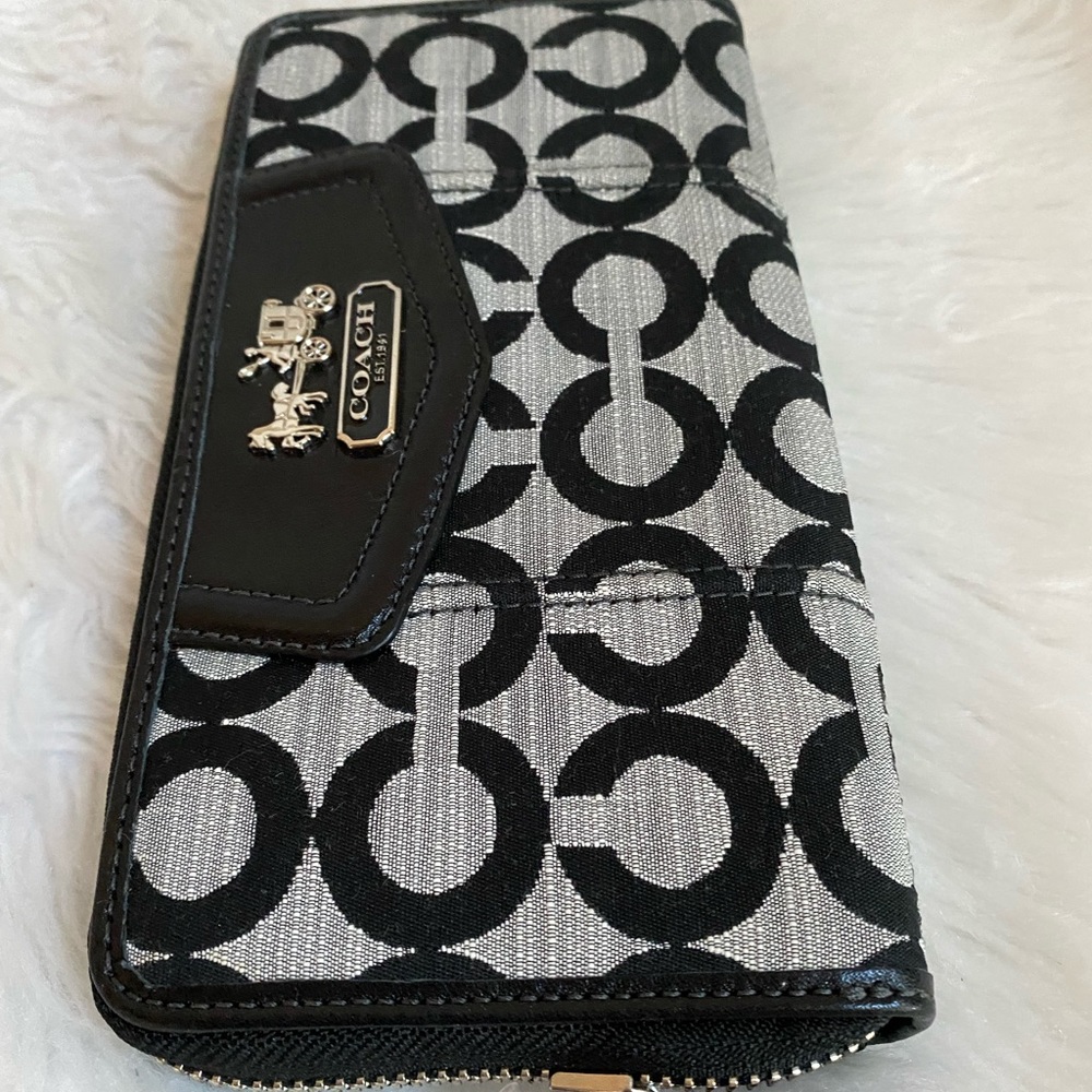 NWT Coach Madison Op Shant Accordian Zipper Wallet 45411 - Picture 4 of 13